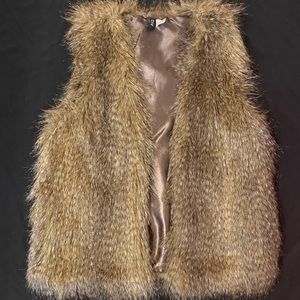 Fur vest